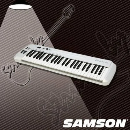 MIDI-клавиатура Samson Carbon 49